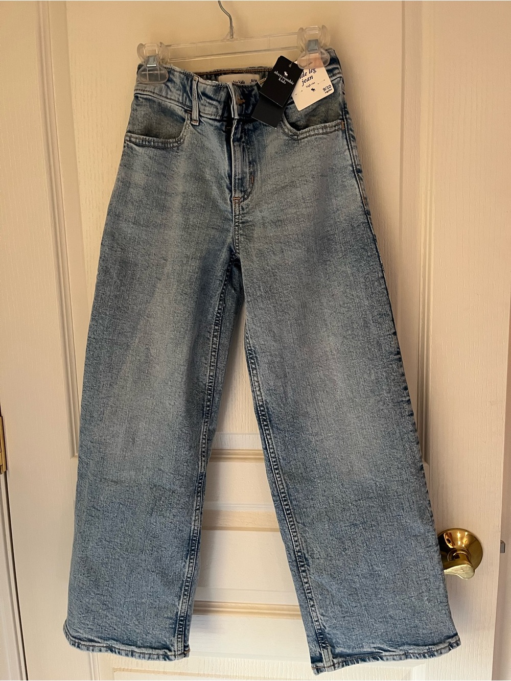 NWT abercrombie kids Light Wash High Rise Wide-Leg Jeans